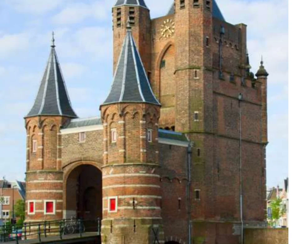 pasqua-in-olanda-torre-storica-haarlem